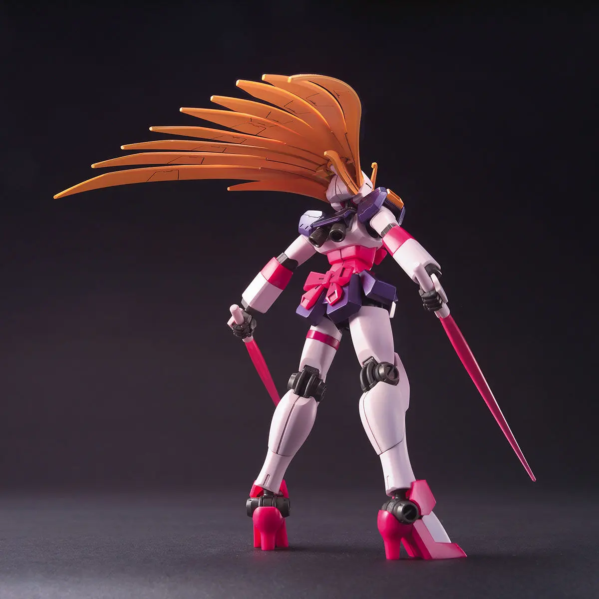 Mô hình lắp ráp 1/144 HGUC NOBELL GUNDAM (BERSERKER MODE)