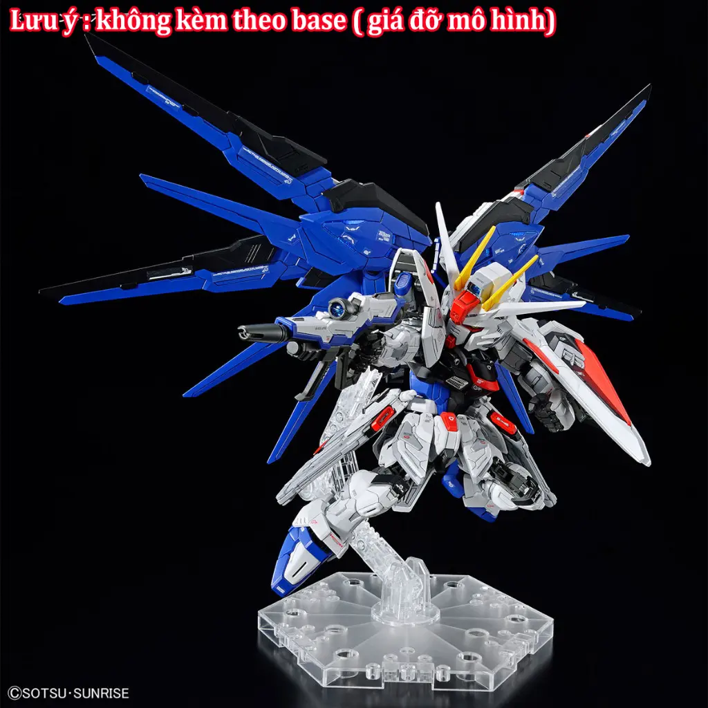 Mô hình lắp ráp MASTER GRADE SD FREEDOM GUNDAM