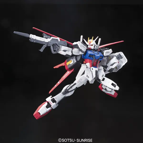 Mô hình lắp ráp RG 1/144 AILE STRIKE GUNDAM