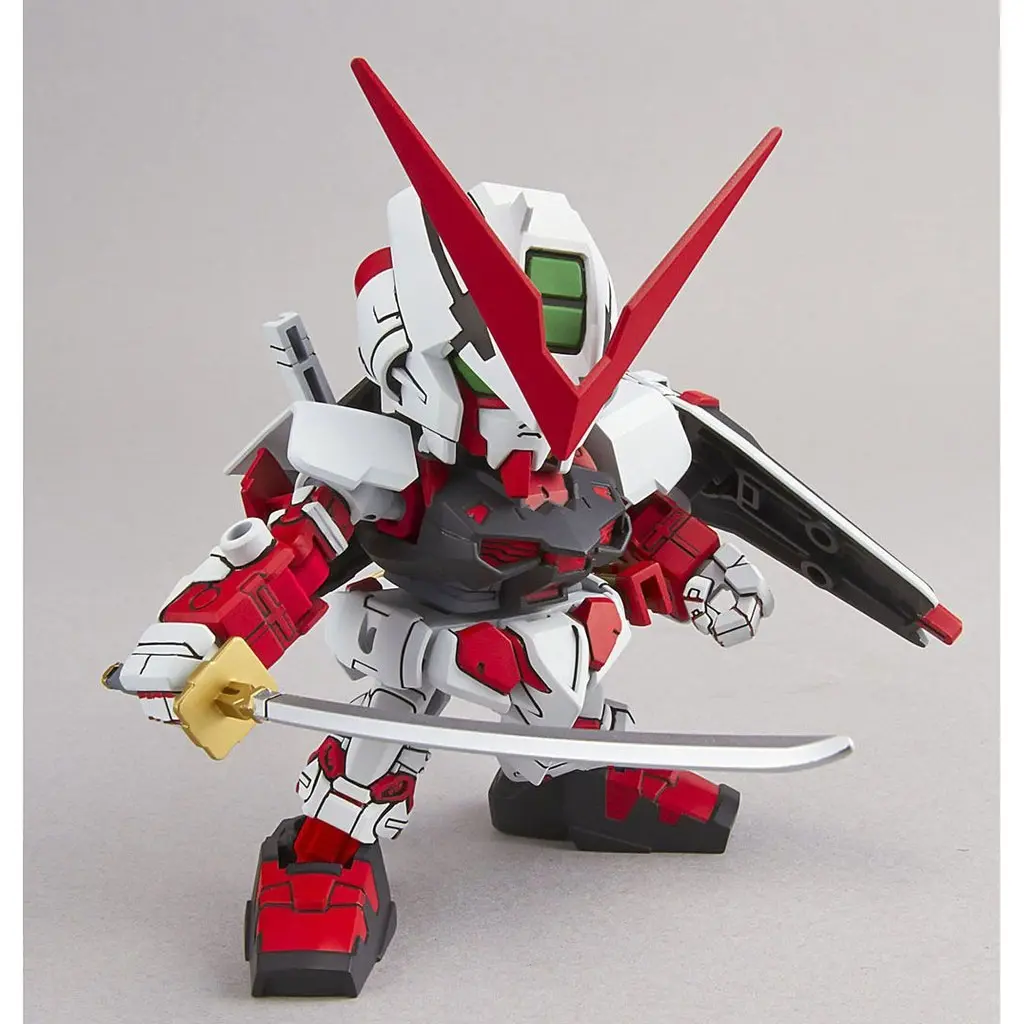 Mô hình lắp ráp SD GUNDAM EX-STANDARD GUNDAM ASTRAY RED FRAME