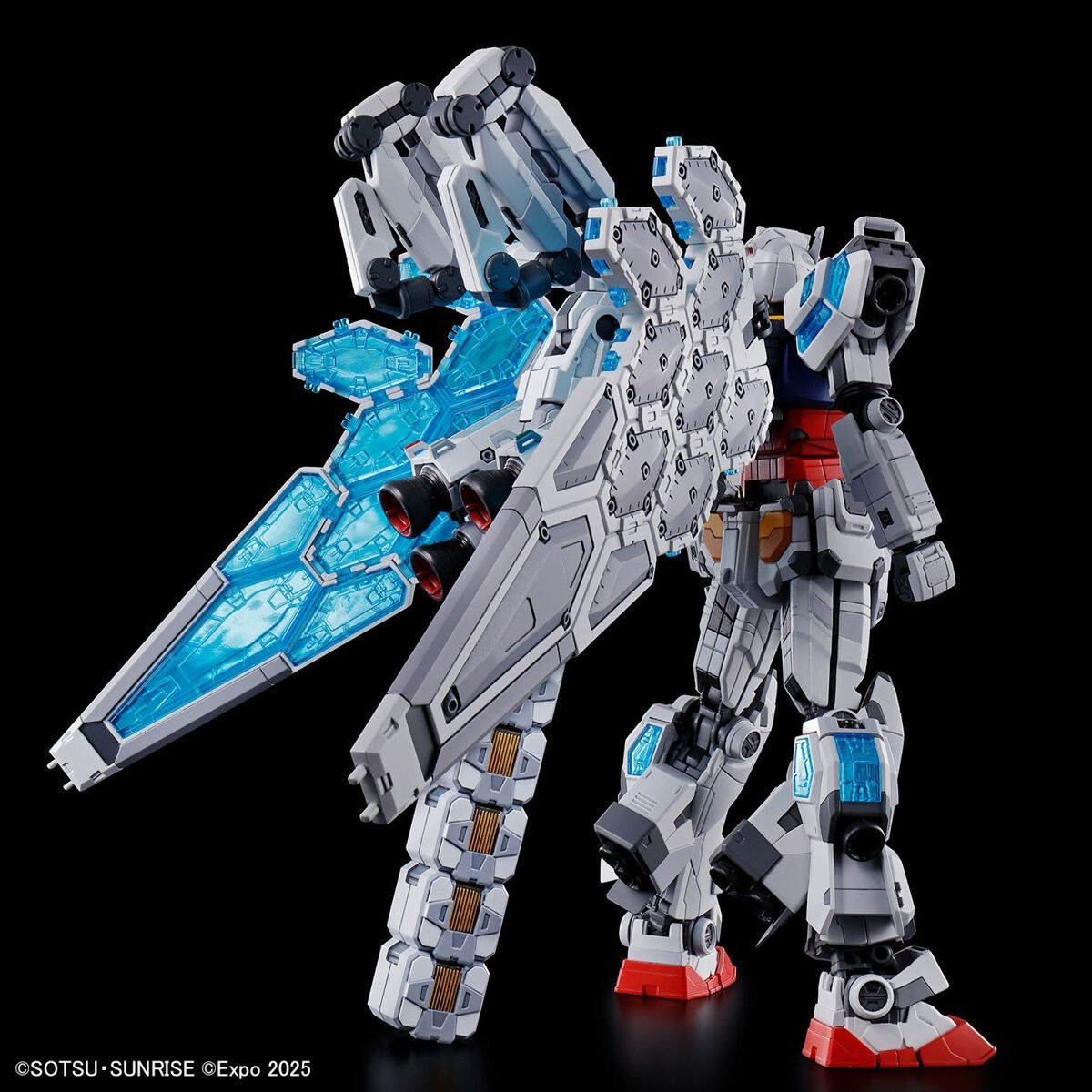 Mô hình lắp ráp 1/144 RX-78F00/E GUNDAM (EX-001 G.L.R.S.S. Feather UNIT)